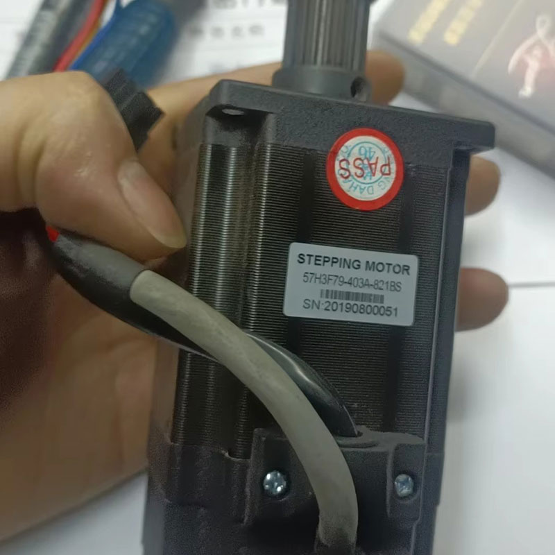 DAHAO Мотор 57H3F79-403A-821BS Затворена Лупа A15 X Оси Китайски Плъзгаща Машина EDH03-57H3F79-403A-821BS